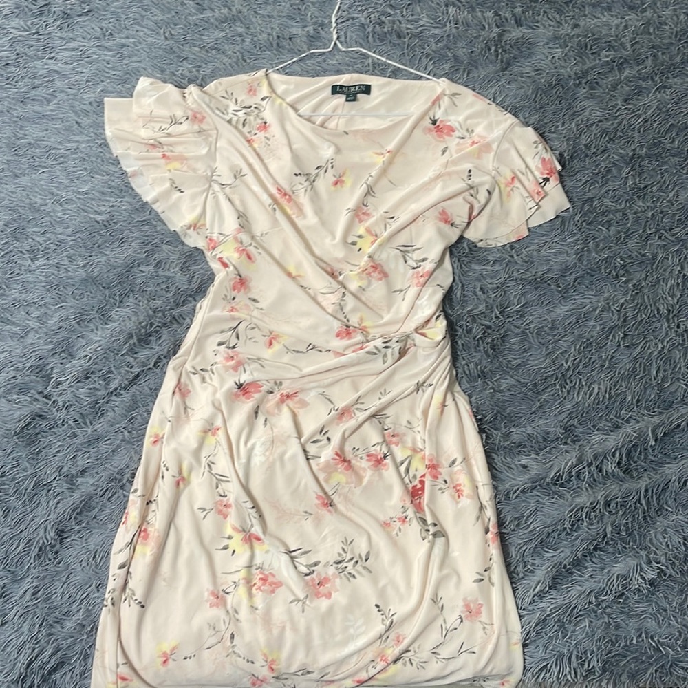Ralph Lauren pink floral cocktail dress. Tight slimming fit. Size 14 woman.